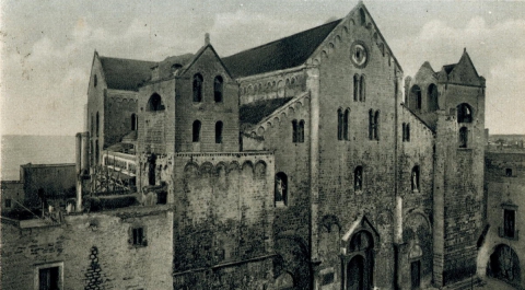 Da Porta Lecce all'Ospizio dei Pellegrini: tutta la Bari Vecchia che non c'� pi� 